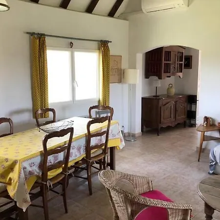 Ref Ls 55 : Cabane De Gardian 6 Pers Vakantiehuis Saintes-Maries-de-la-Mer