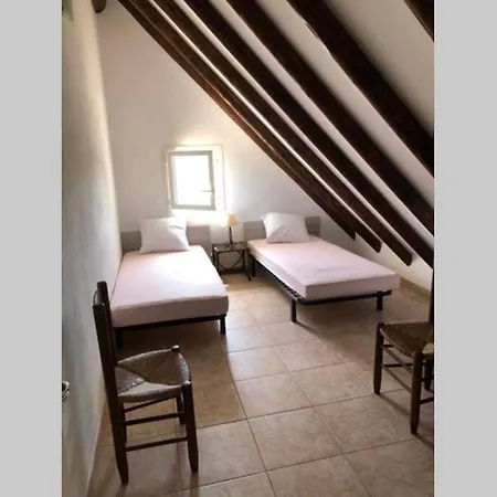 Ref Ls 55 : Cabane De Gardian 6 Pers סן-מארי-דה-לה-מאר