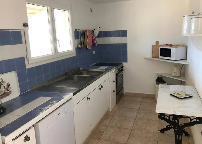 Hébergement de vacances Réf Ls 55 : Cabane De Gardian 6 Pers